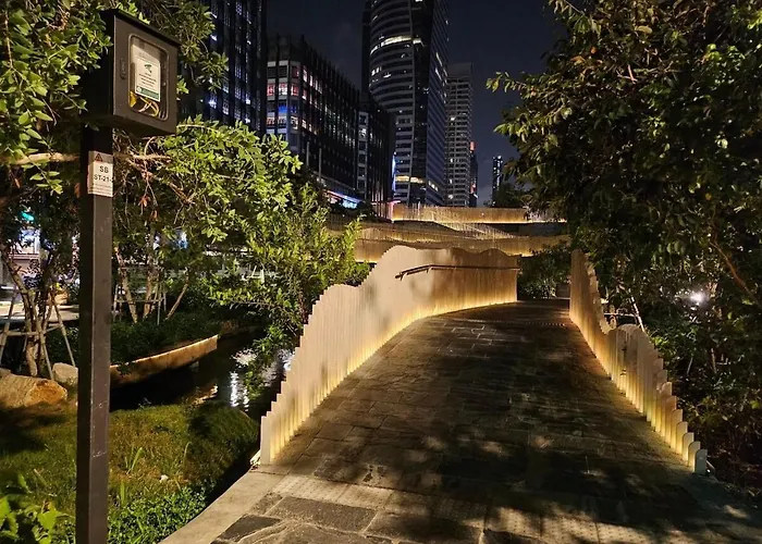 Sathorn Prime Panorama View Rooftop Bar